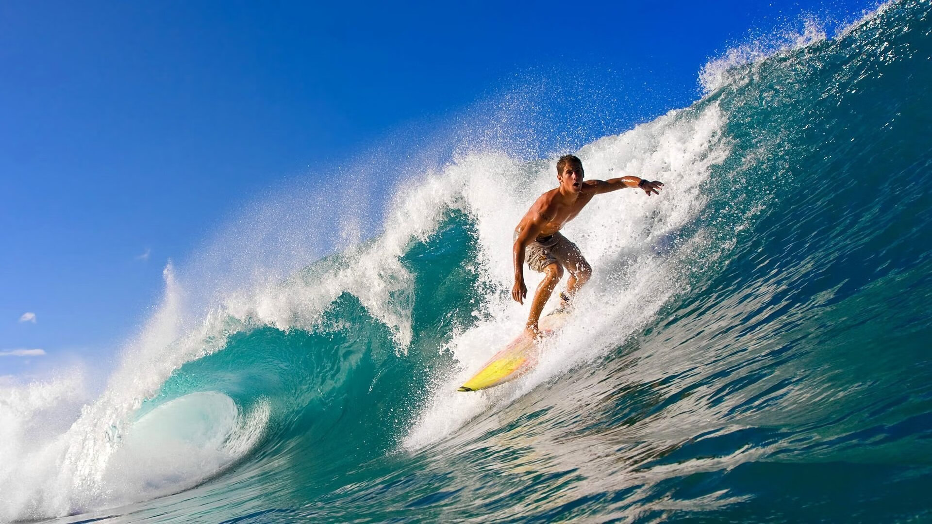 海洋潜水竞速，探索深海奥秘的极限运动，海上潜水视频